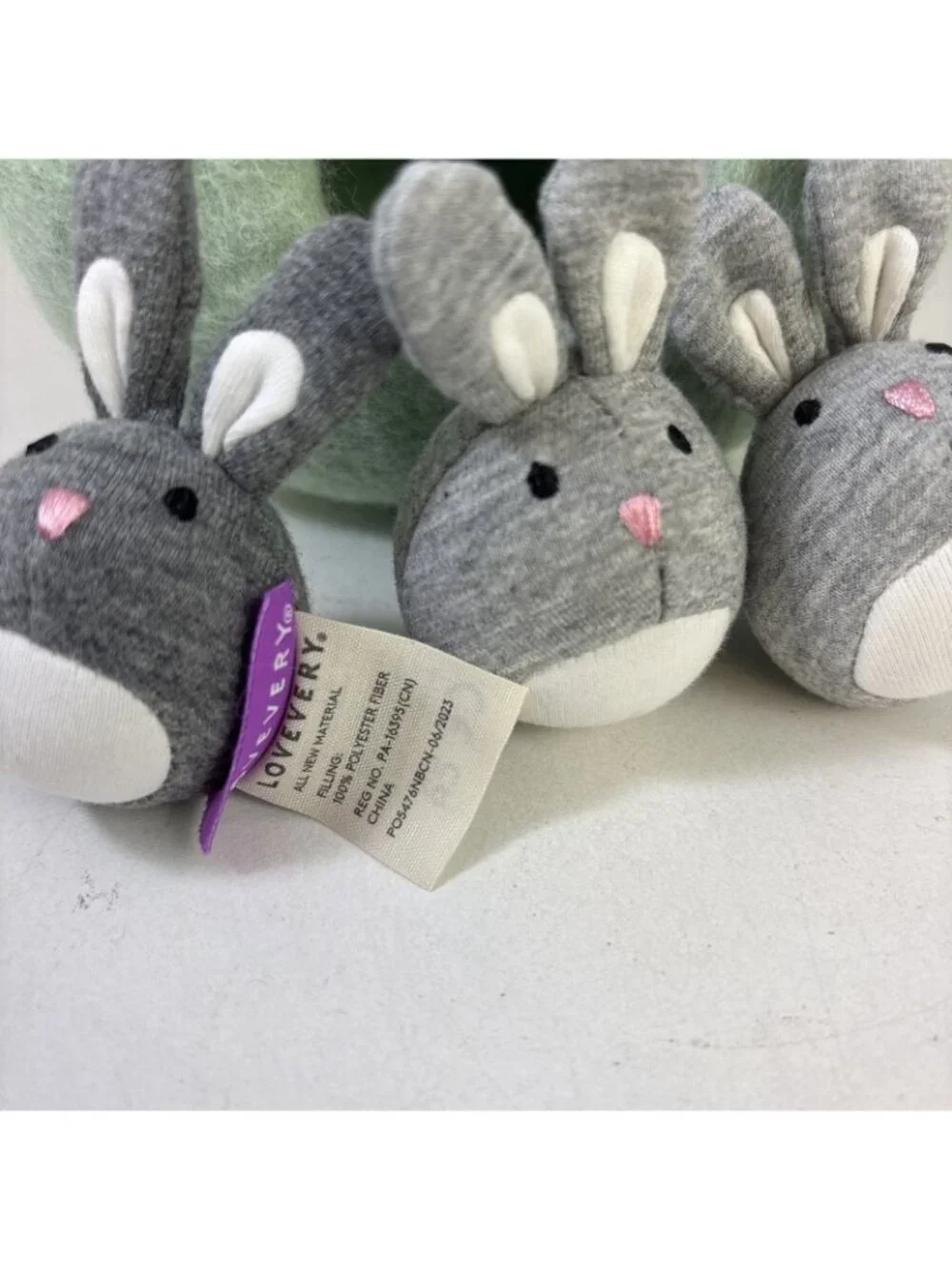 Lovevery 3 Bunnies In A Felt Burrow Babbler Kit Toddler Toy Montessori Baby Play